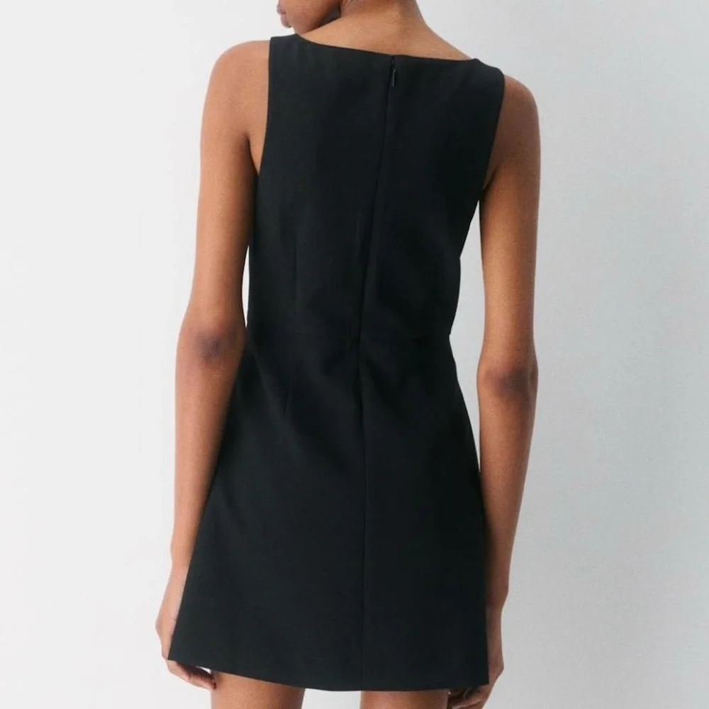 BNWOT Aritzia Bond Dress - Picture 3 of 7